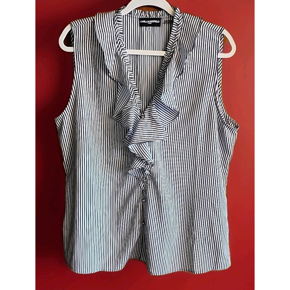 Karl Lagerfeld Paris Women's Sleeveless Blouse Size M Black White Pinstripe.